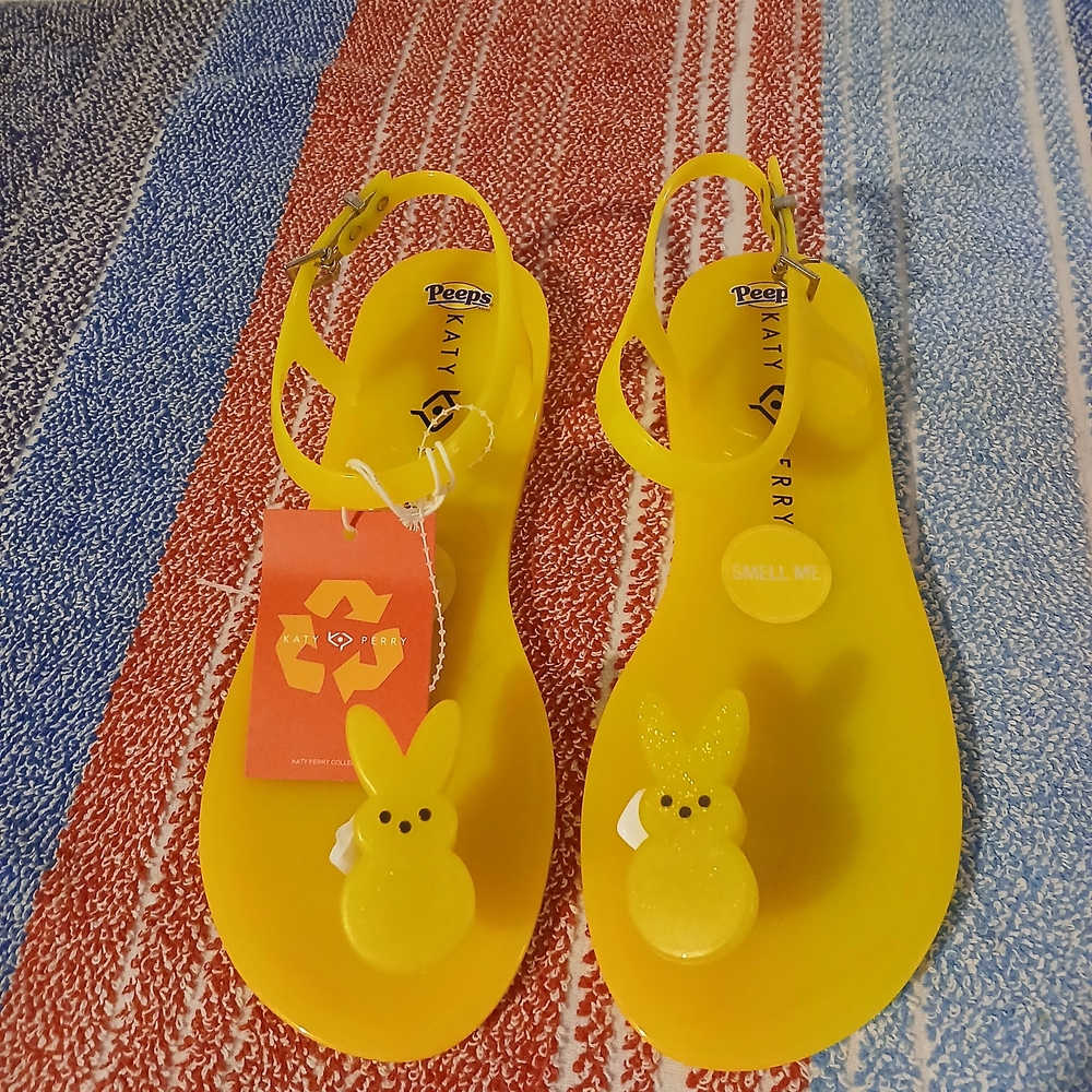 Katy Perry Collections Kids Yellow Bunny Sandals - Picture 2 of 6